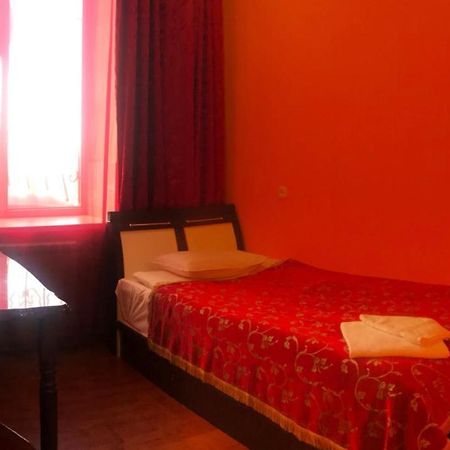 Pekin Hotel Temirtau Extérieur photo