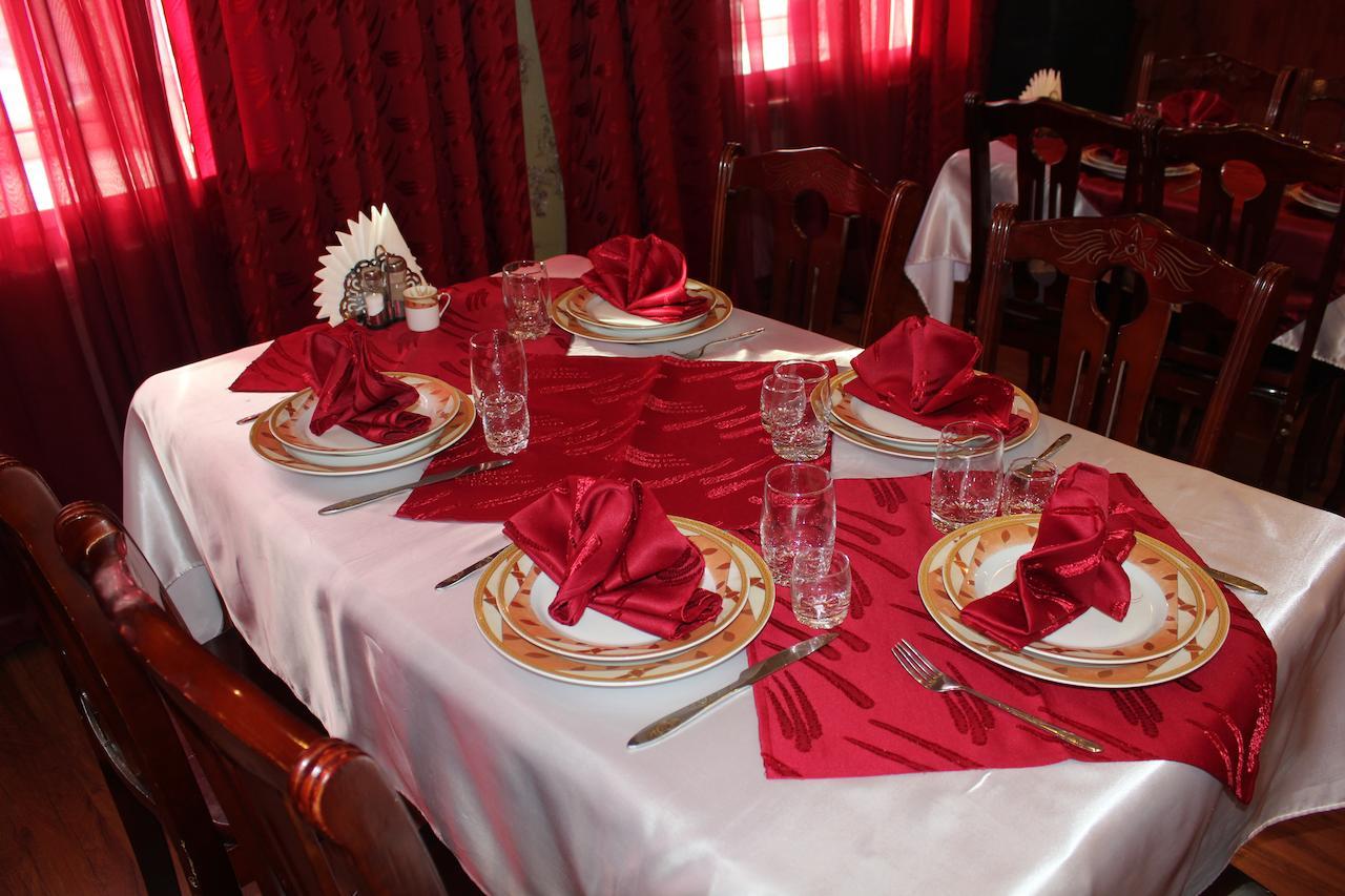 Pekin Hotel Temirtau Extérieur photo